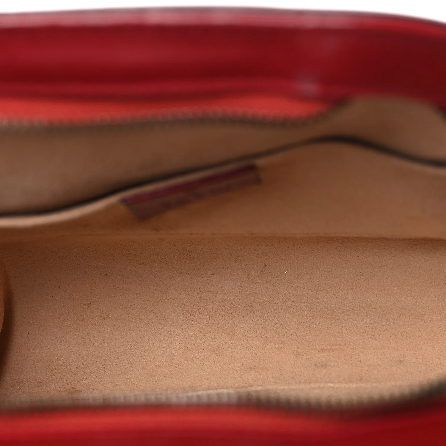 Piuma Lux Calfskin Small Re(Belle) Crossbody Bag Romantic Cerise - Top Club