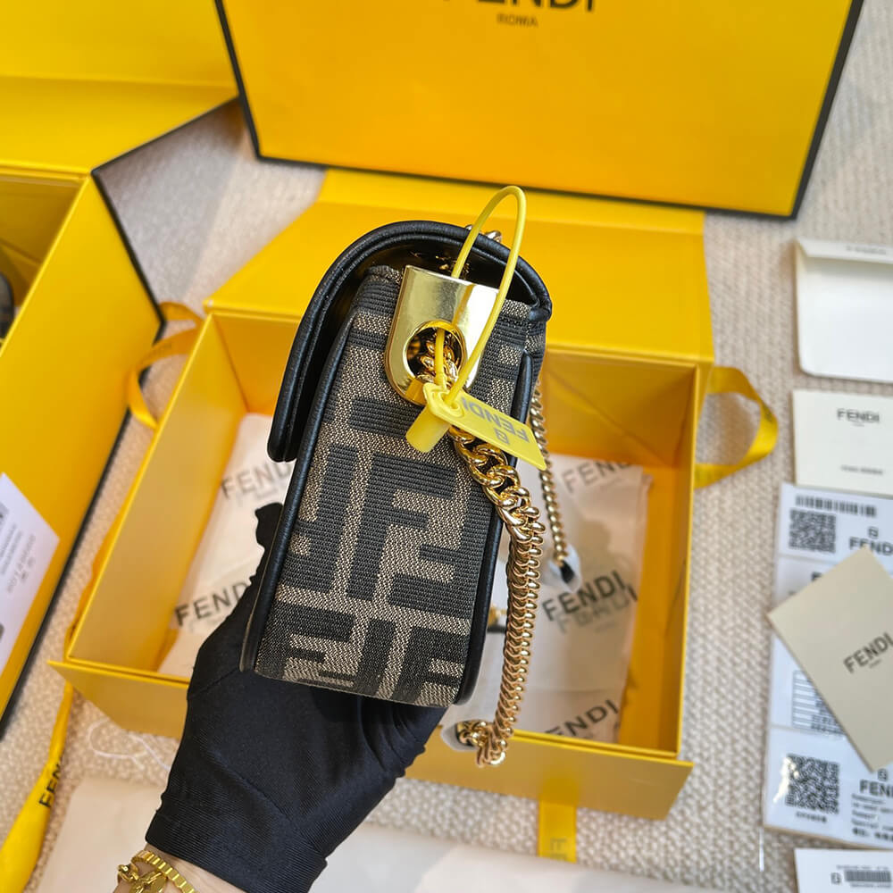 Fendi Baguette Chain Midi - Top Club