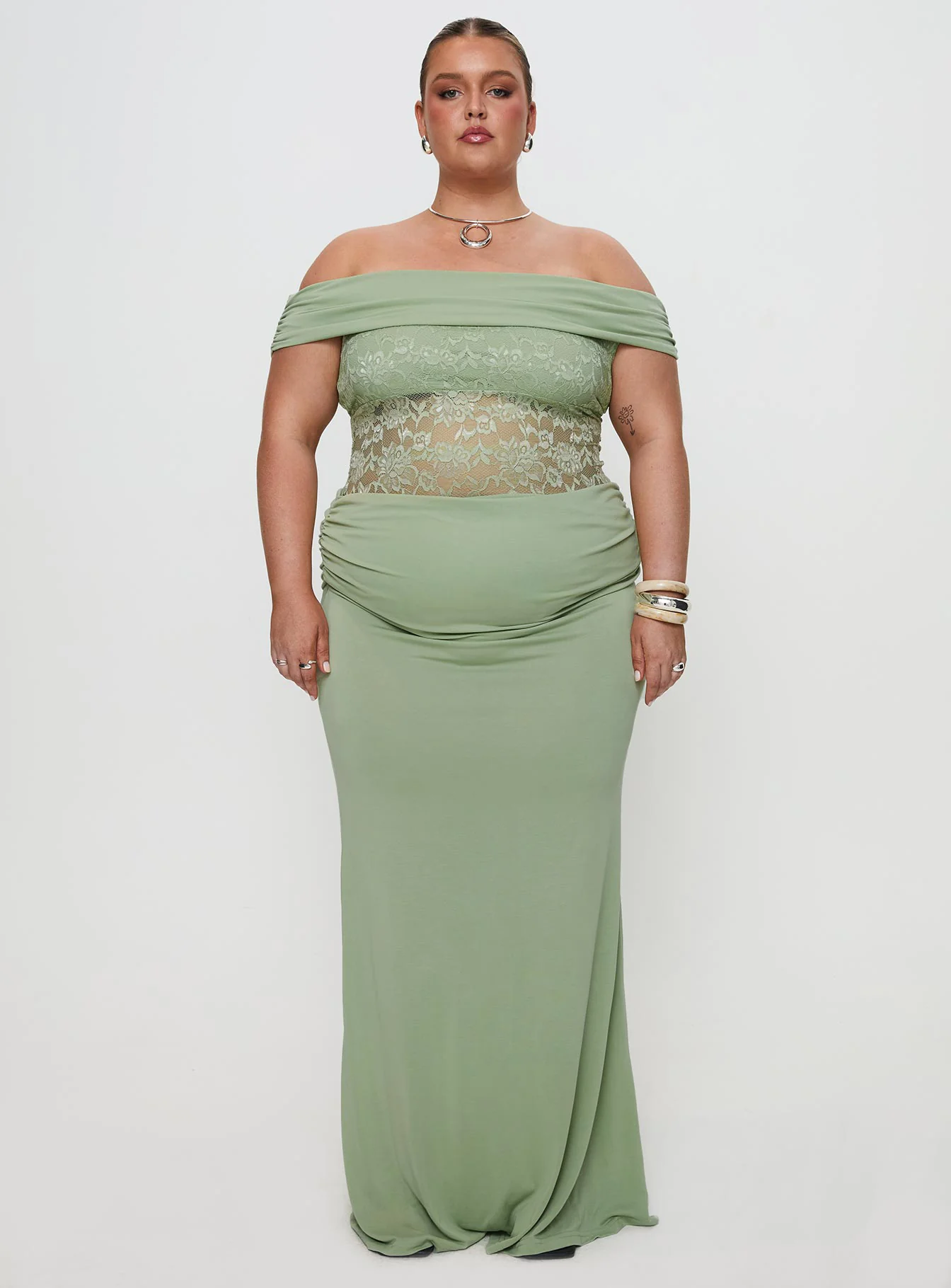 Gwendolen Off The Shoulder Maxi Dress Green Curve
