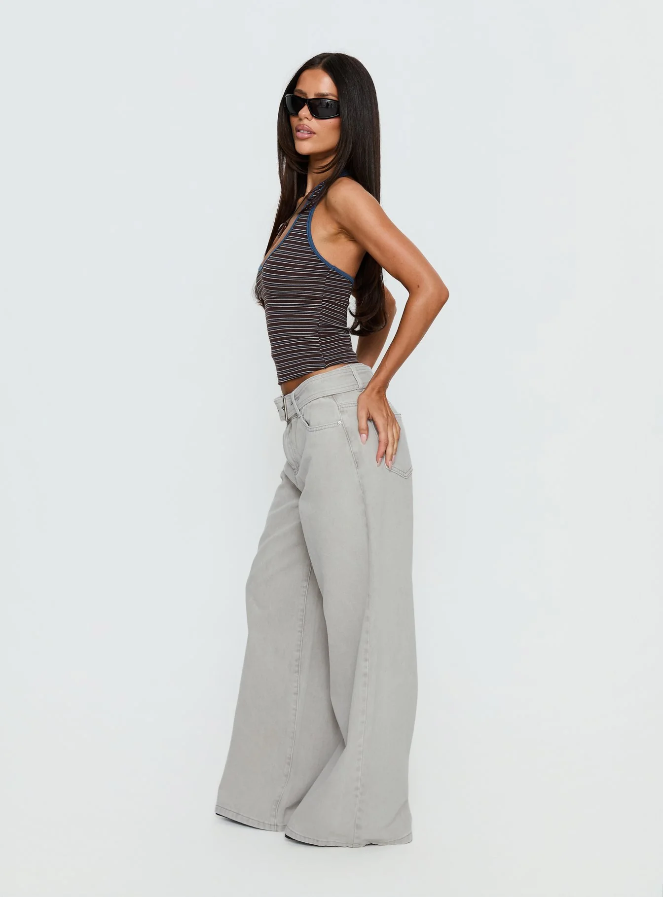 Katlin Mid Rise Wide Leg Buckle Detail Jeans Grey Wash