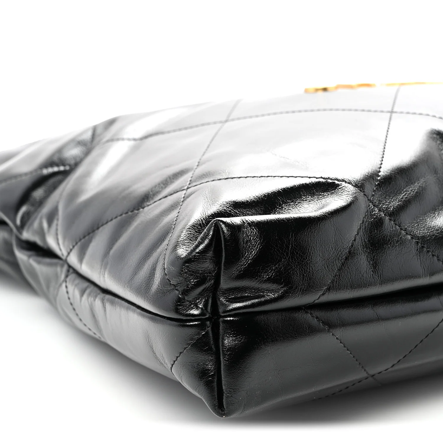 Shiny Calfskin Quilted Chanel 22 Black - Top Club