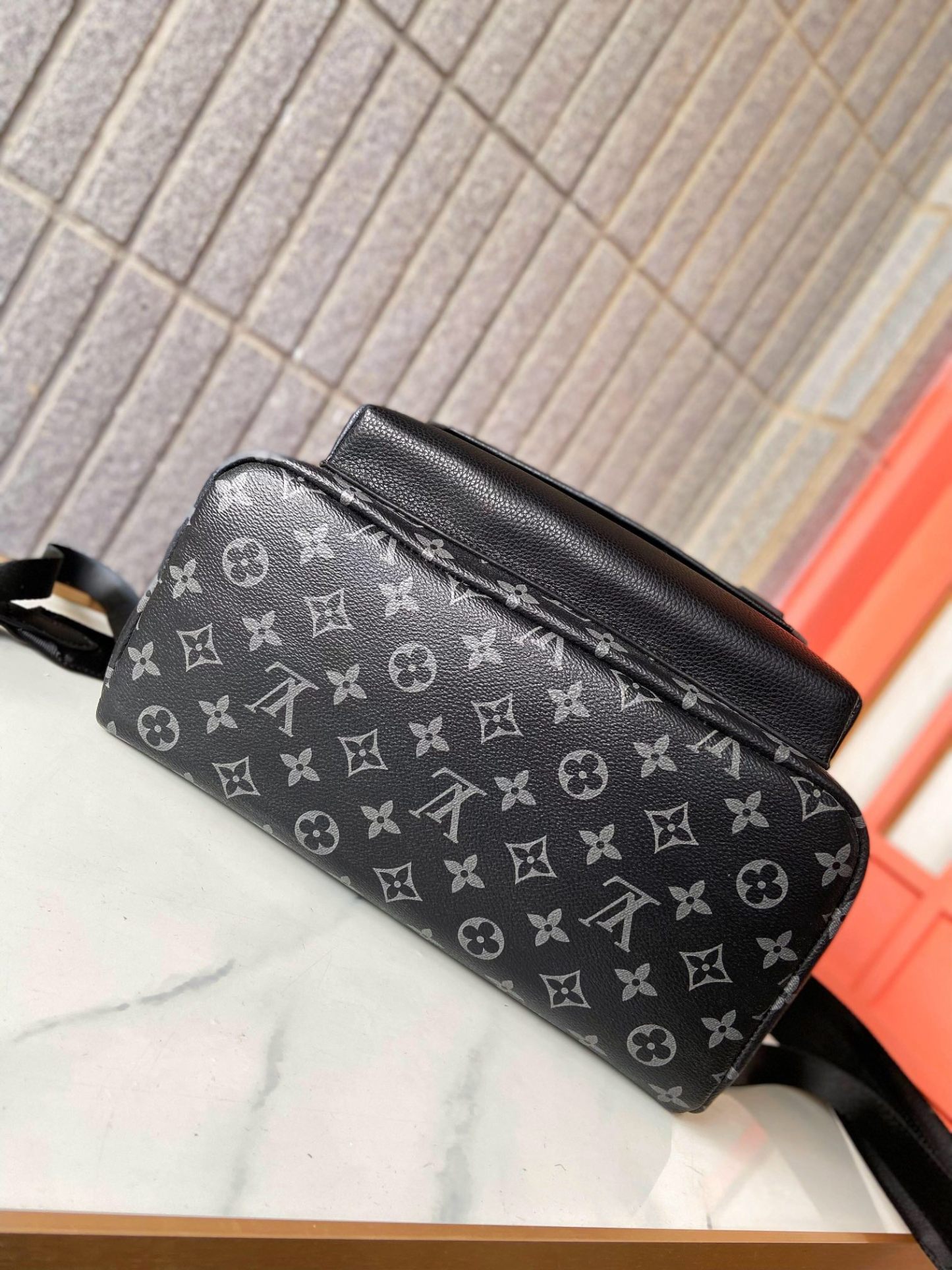 Louis new arrival ????Aerogram backpack bag size : 43 x 30 x 14 cm - Top Club