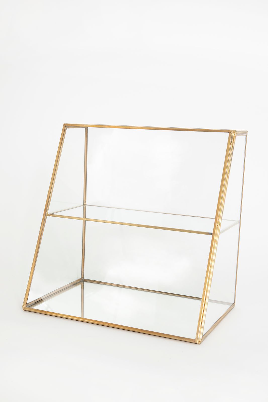 Glazen vitrine kastje