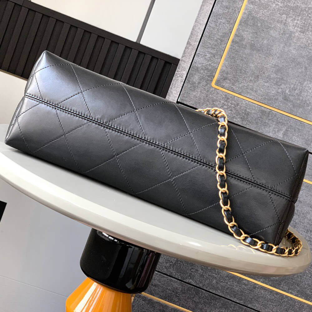 Chanel Bag on 25 Fashion Show(HIGH-END GRADE) - Top Club
