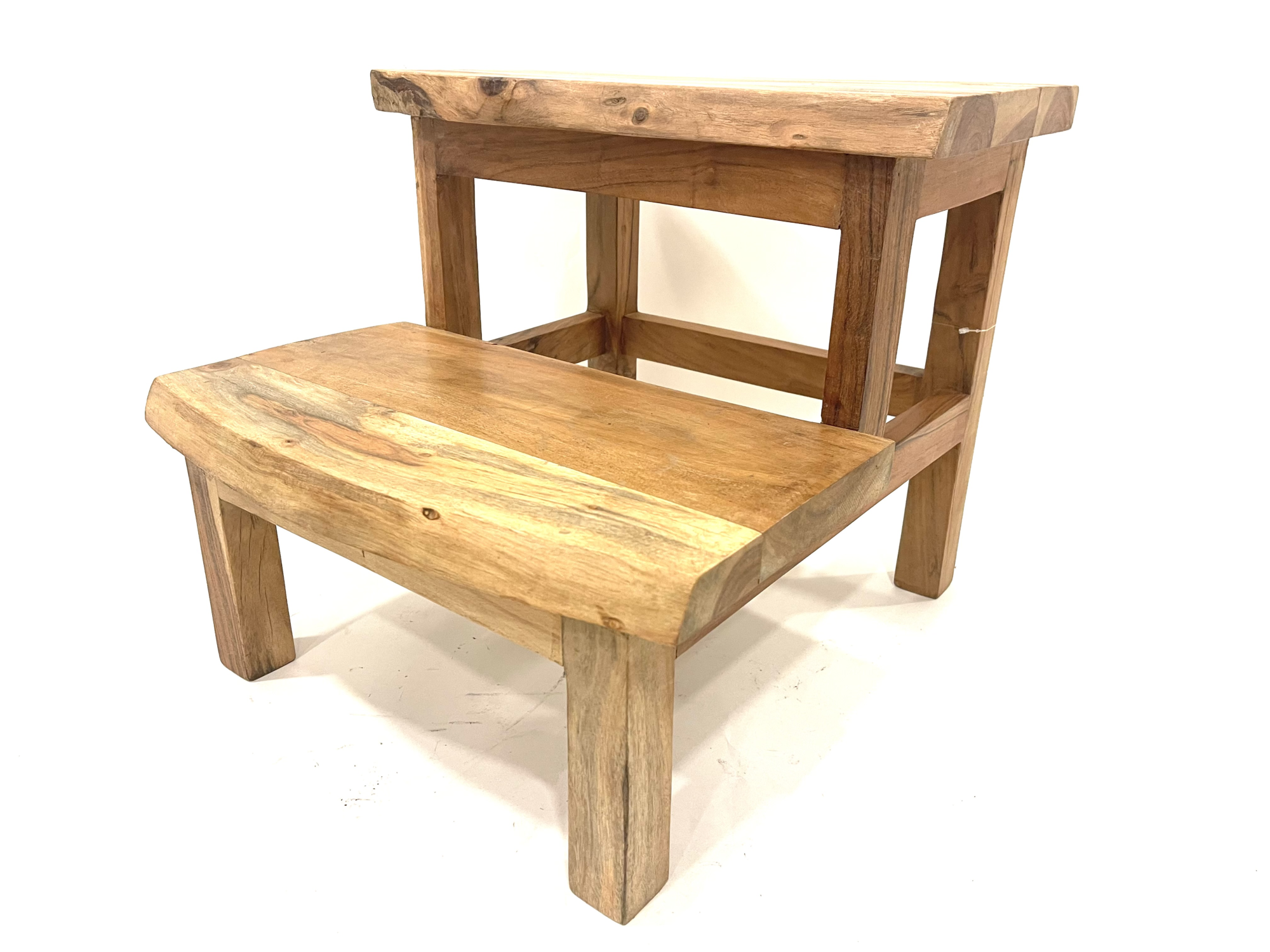 Step stool (opstapje)