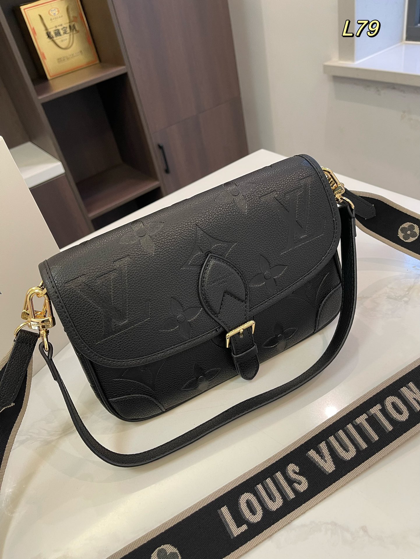 Louis new arrival Diane bag size??25*17cm - Top Club
