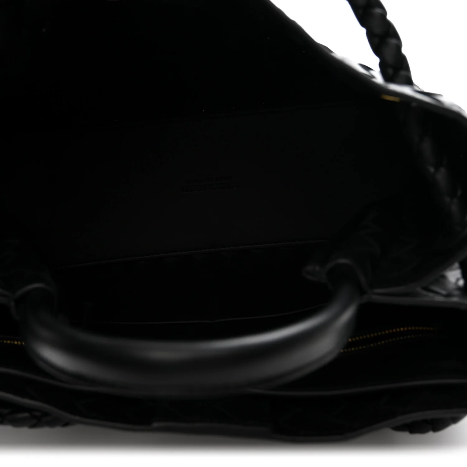Nappa Intrecciato Medium Andiamo Shoulder Bag Black - Top Club