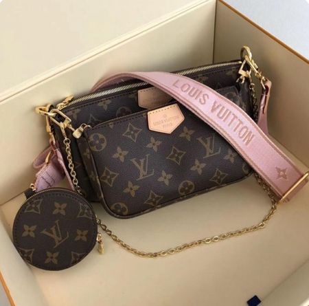 Louis Vuitton Multi-Pochette Bag in pink - Top Club