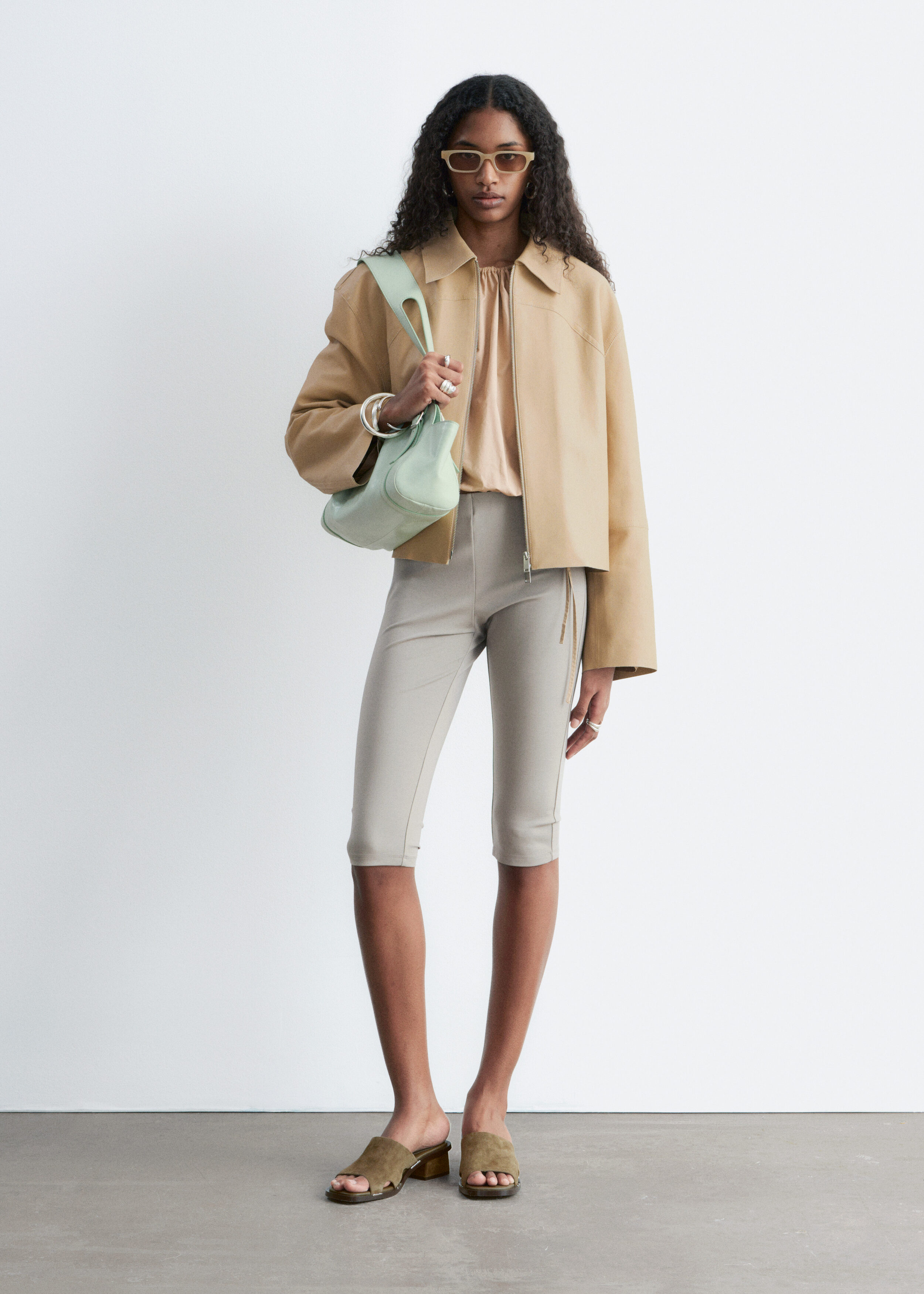 & Other Stories SLIM CAPRI TROUSERS