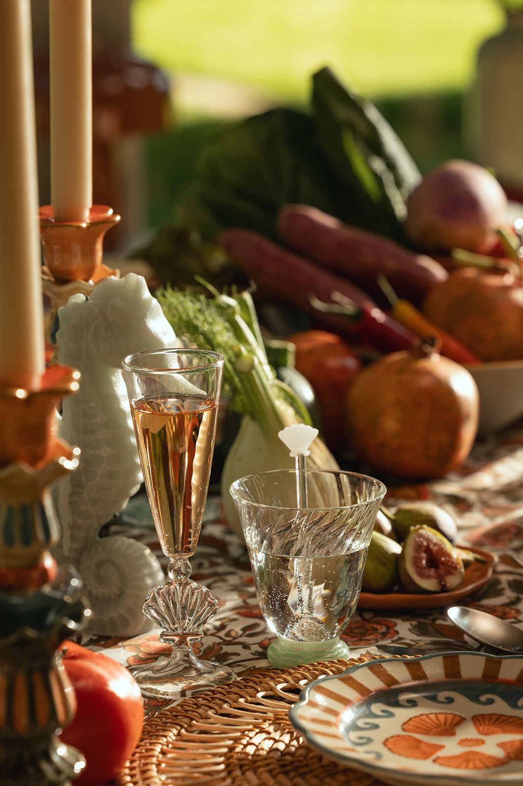 Transparante glazen lepeltje met schelp