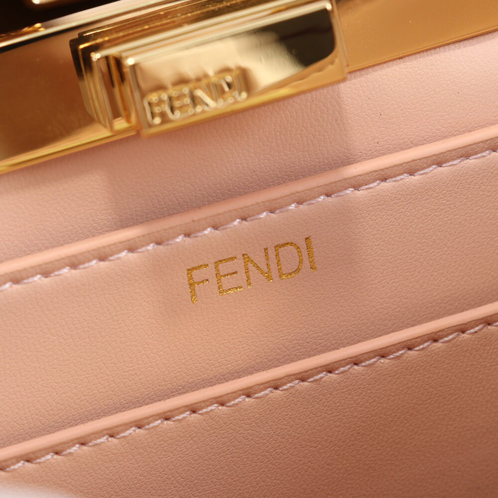 FENDI Peekaboo ISeeU Small(high-end grade) - Top Club