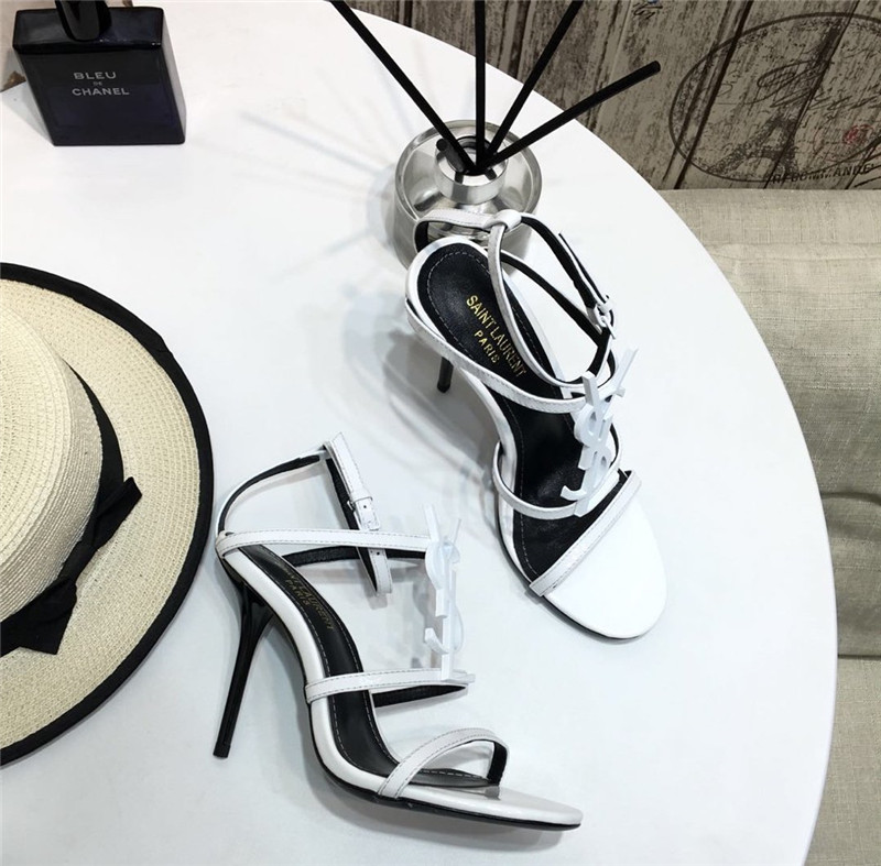 Cassandra YSL Strappy Sandal Silver - Sneaker Replica Workshop