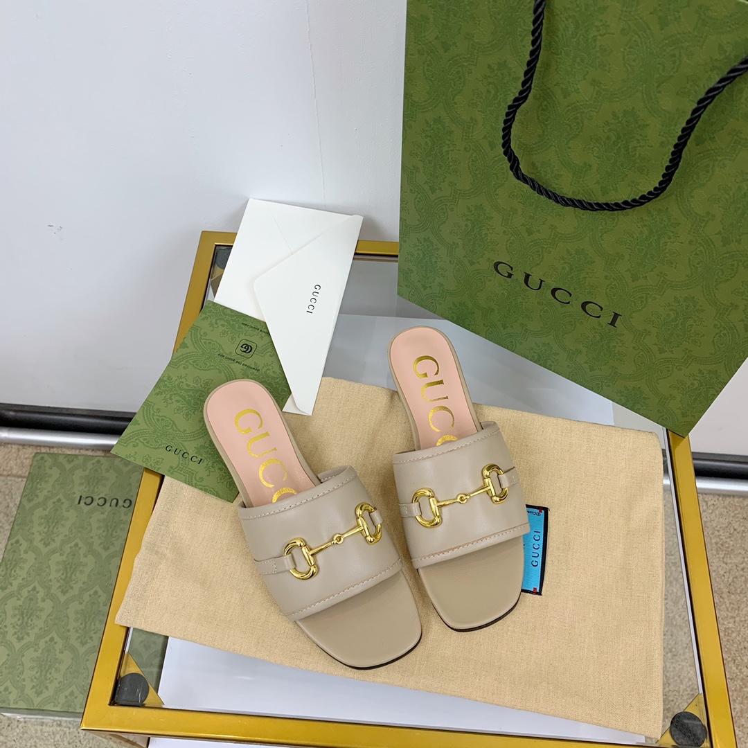 GUCCI SLIPPERS 71 - Sneaker Replica Workshop
