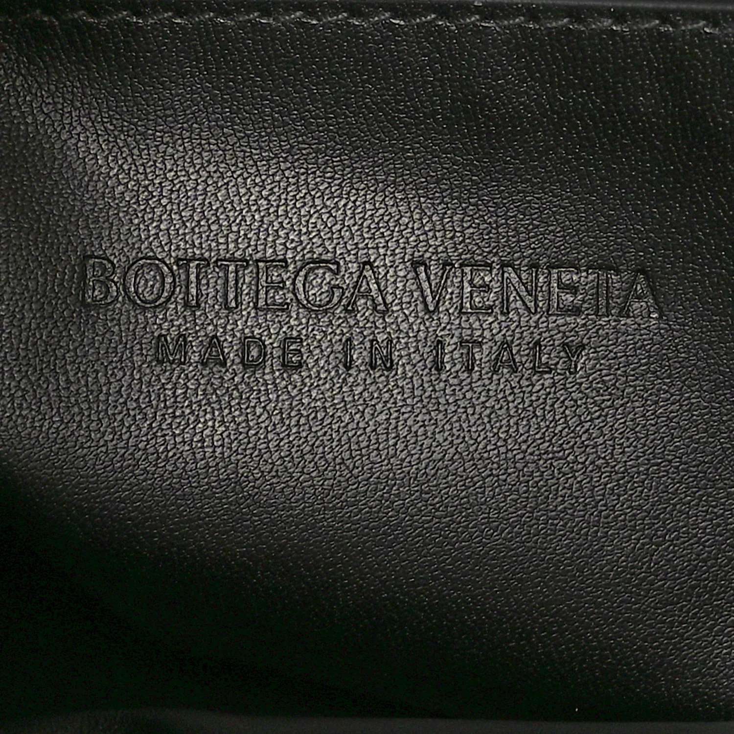 Silky Calfskin Large Hop Black - Top Club