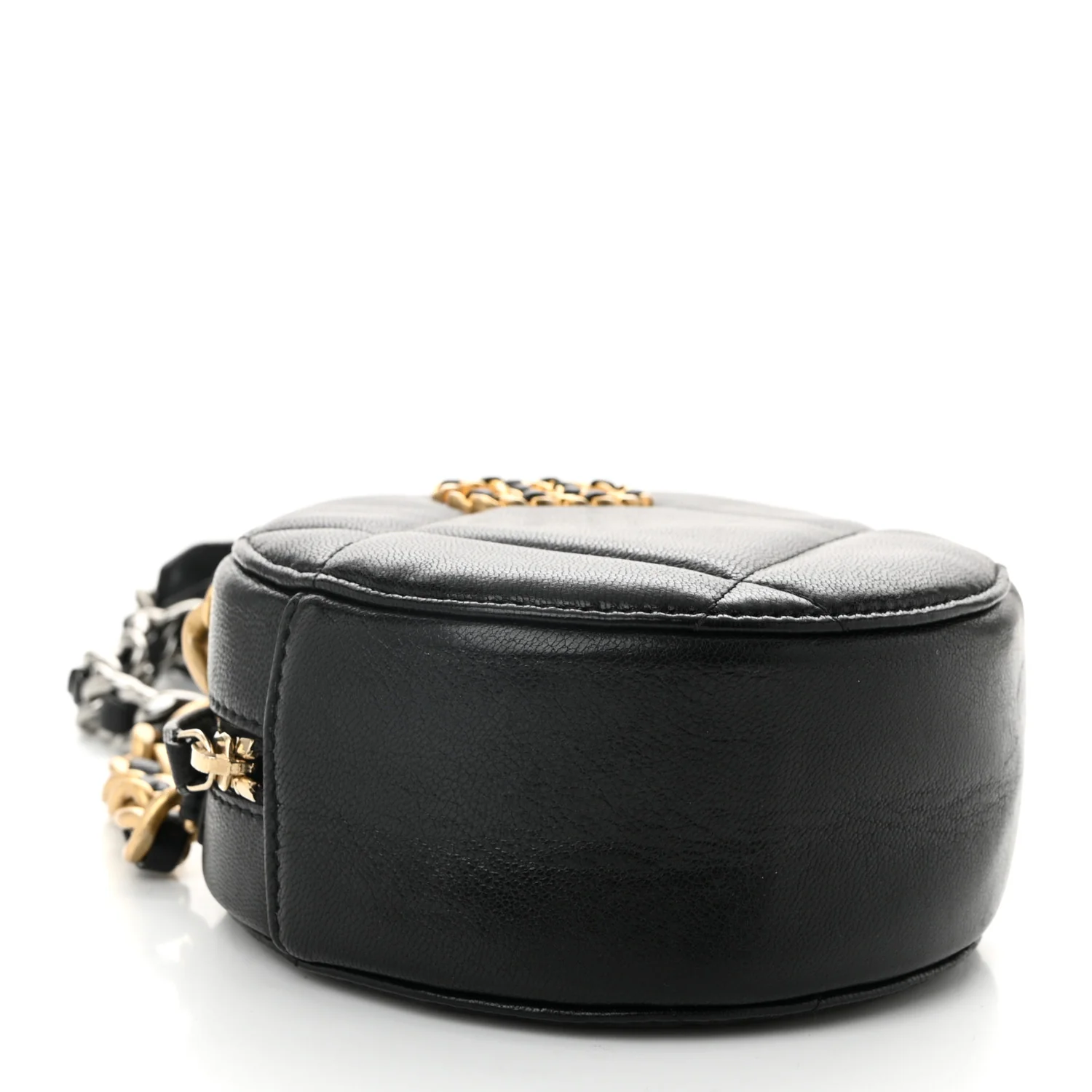 Shiny Goatskin Quilted Chanel 19 Round Clutch With Chain Black - Top Club