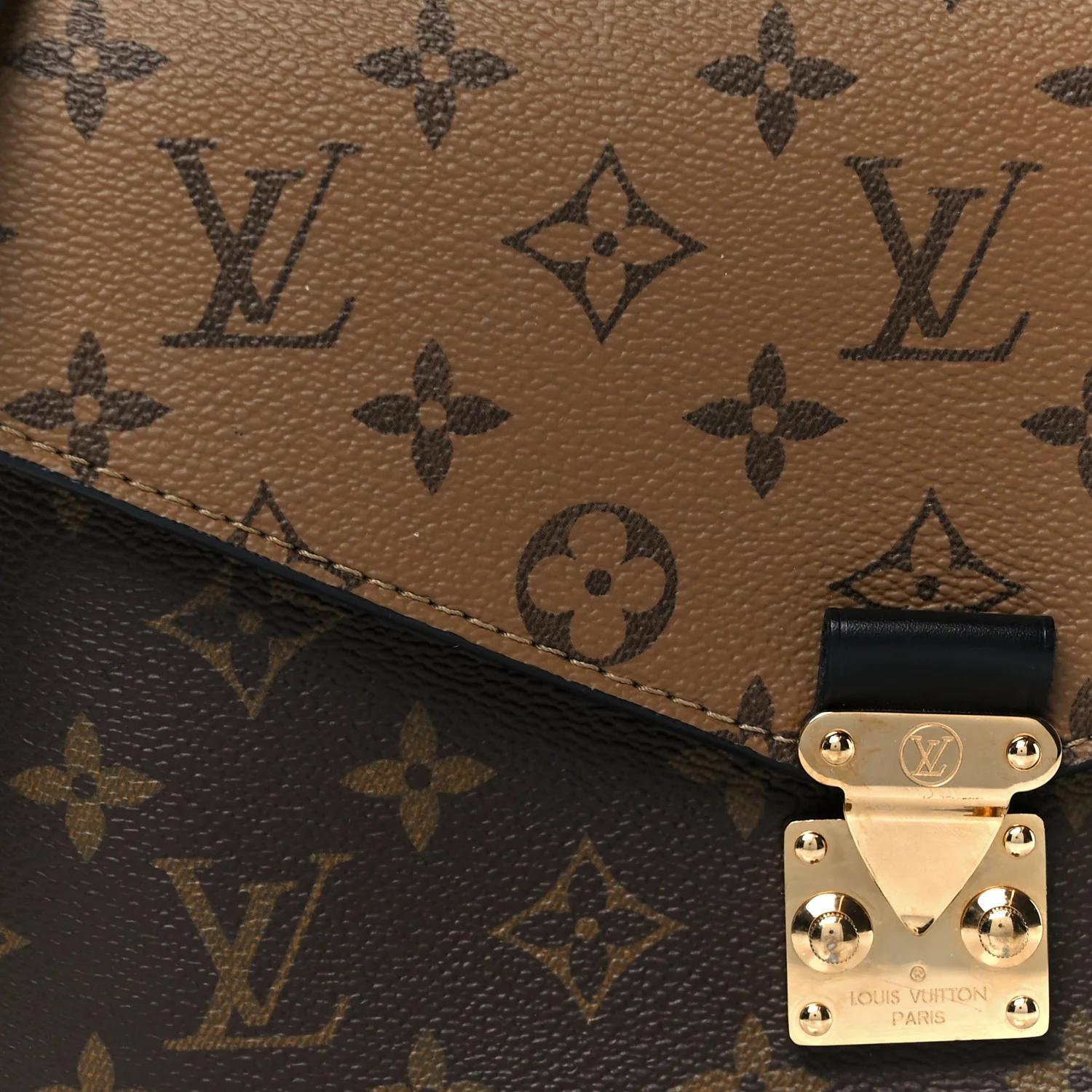 Reverse Monogram Pochette Metis - Top Club