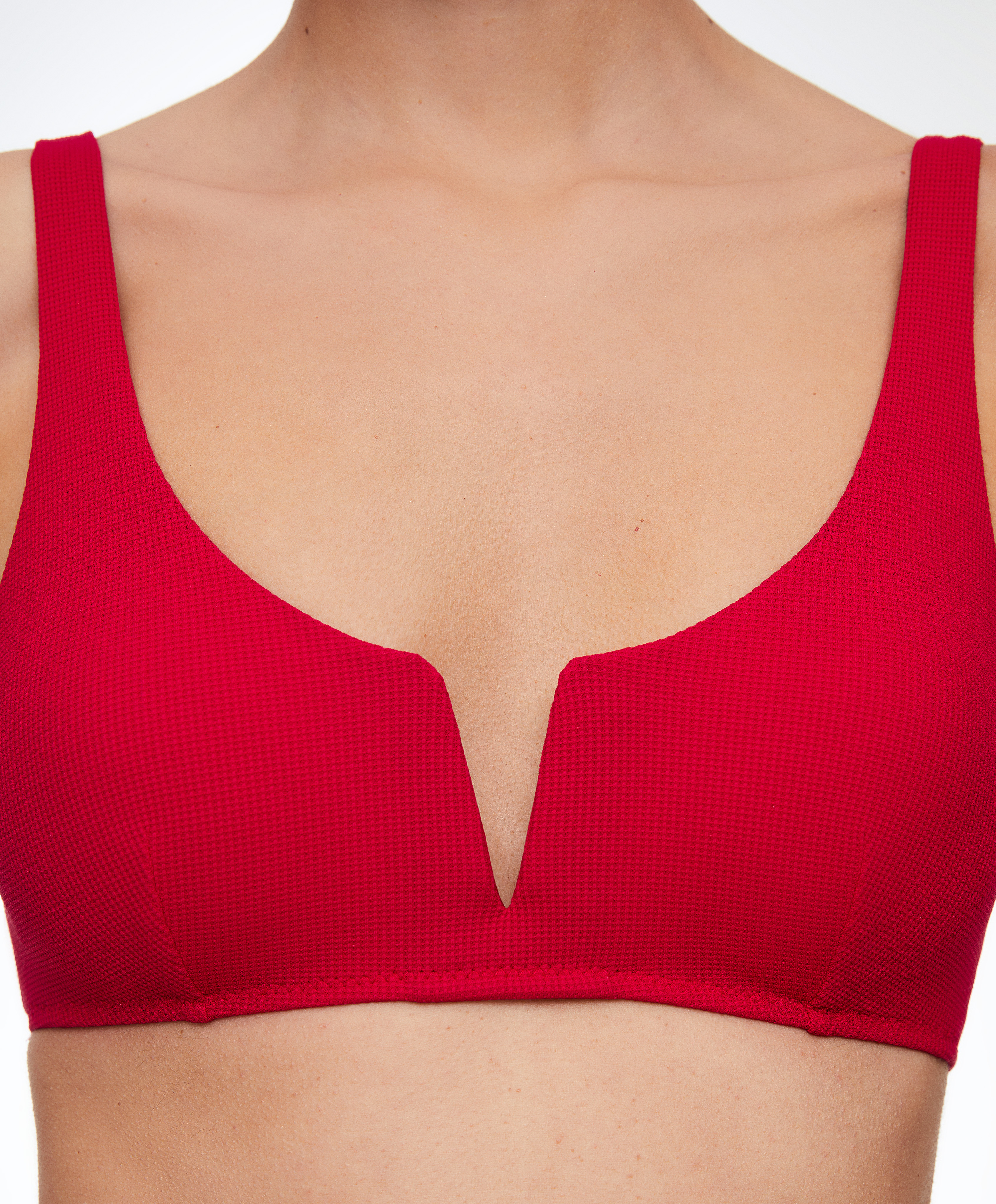 OYSHO Piqué halterneck bikini top