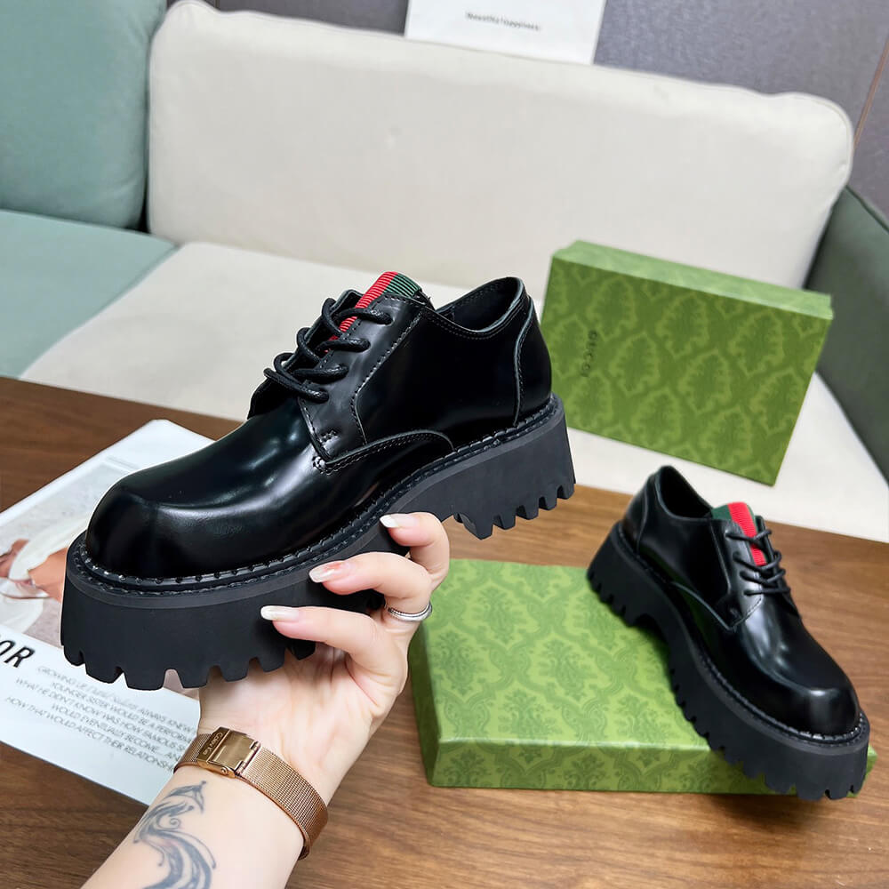 GUCCI Women s lace-up with Web - Top Club