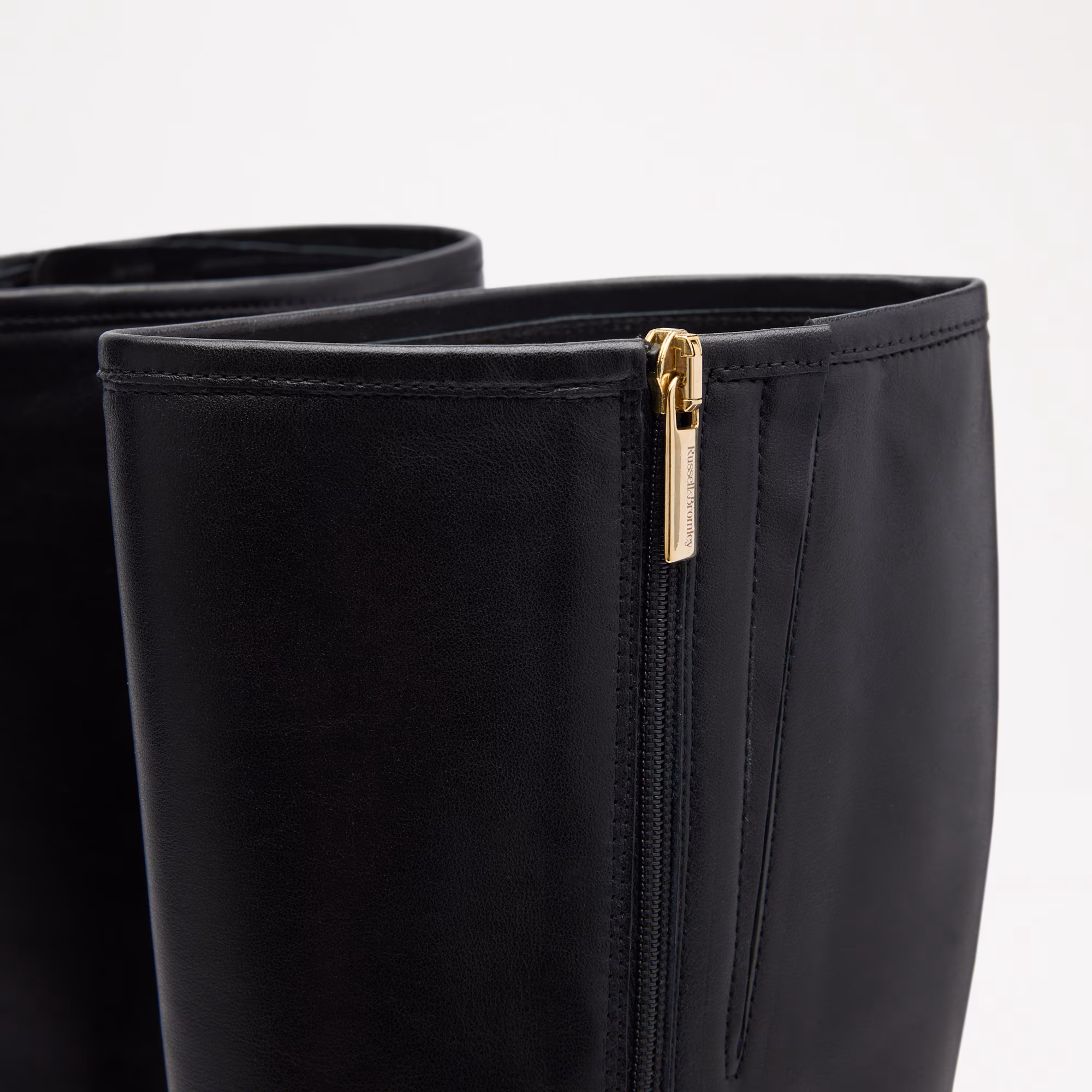 MasterClean Riding Boot