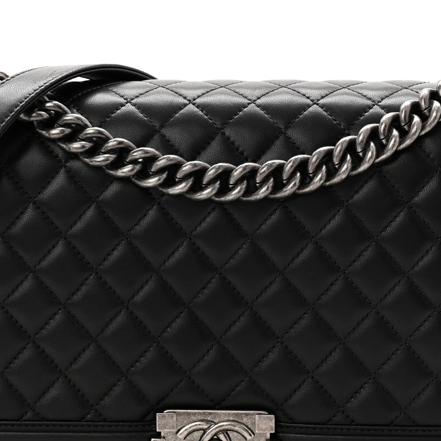 Lambskin Quilted New Medium Boy Flap Black - Top Club