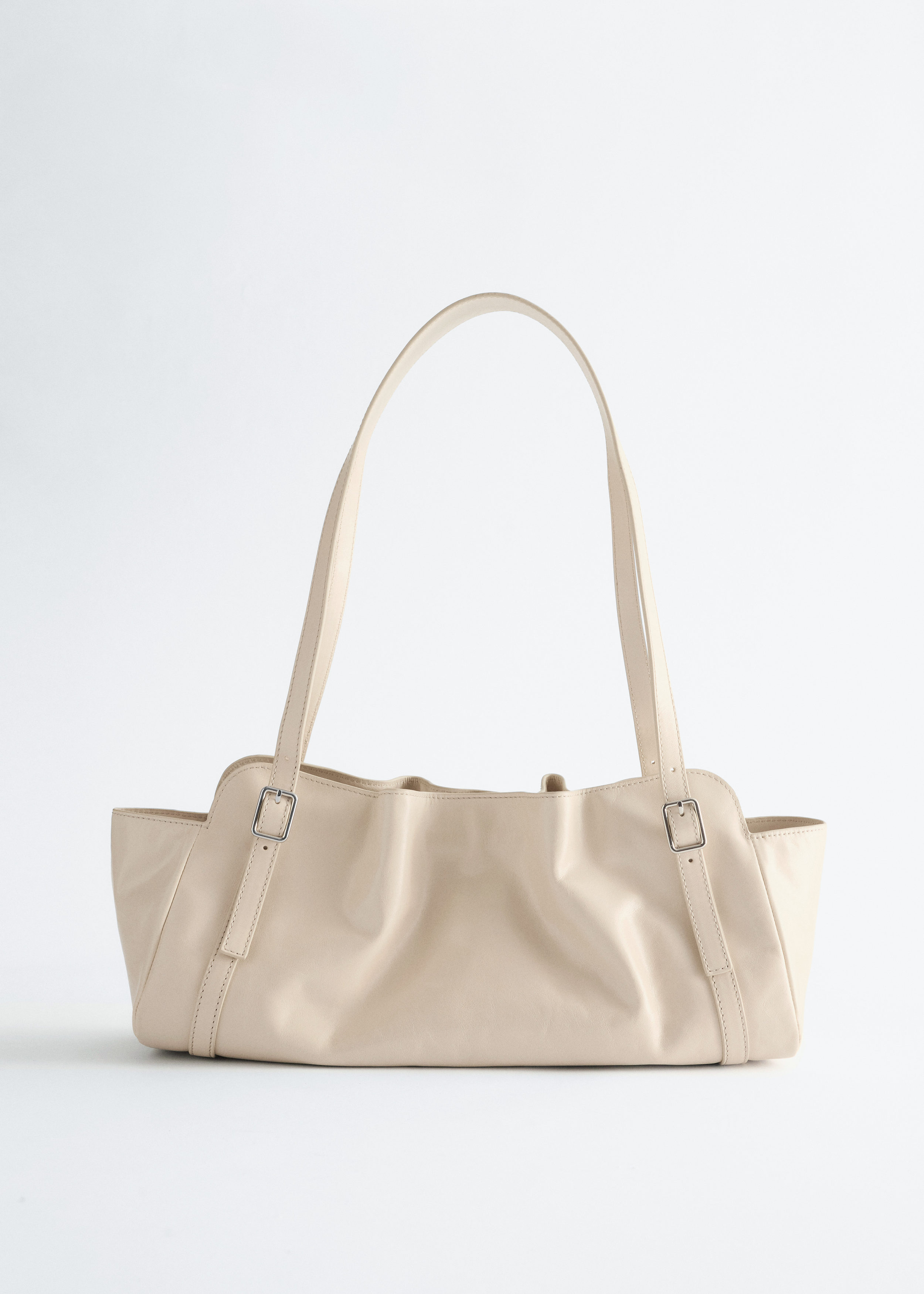 & Other Stories LOW-PROFILE LEATHER SHOULDER BAG