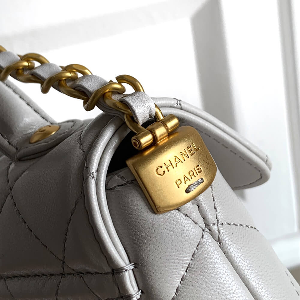 CHANEL Mini Flap Bag with Top Handle(HIGH-END GRADE) - Top Club