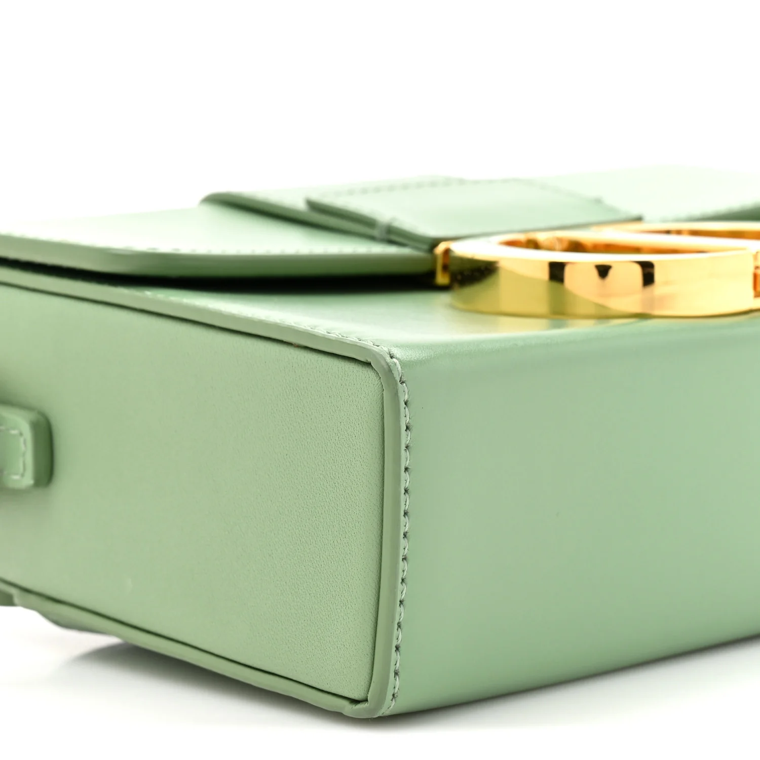 Box Calfskin 30 Montaigne Box Bag Mint Green - Top Club