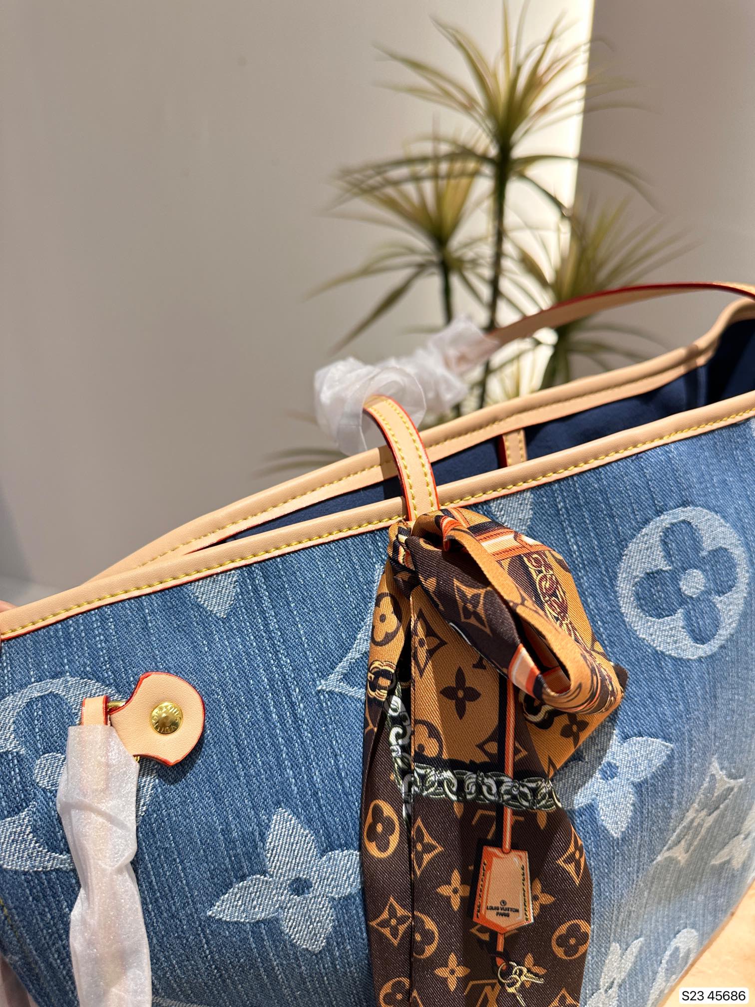 Louis new arrival denim neverfull tote bag size; 33 * 29 cm - Top Club