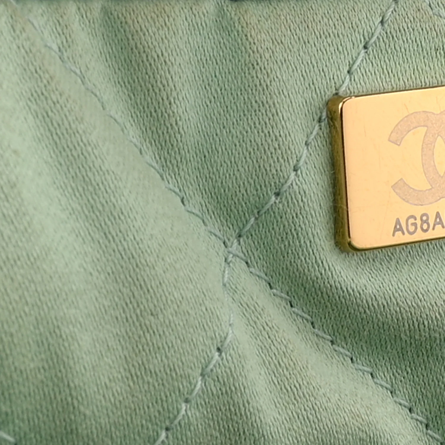 Shiny Calfskin Quilted Small Chanel 22 Light Green - Top Club