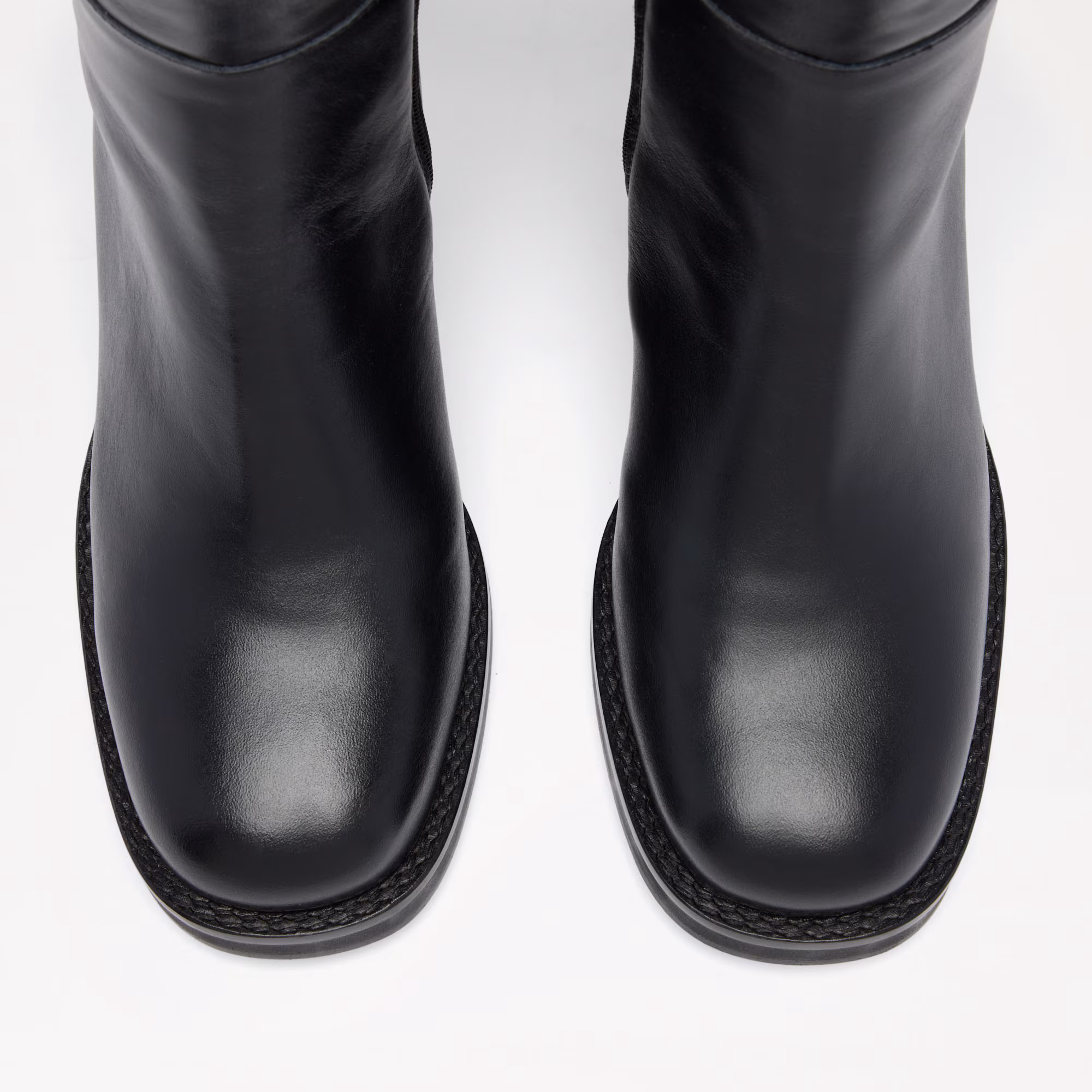 Bowland TallClean Block Heel Mid Boot
