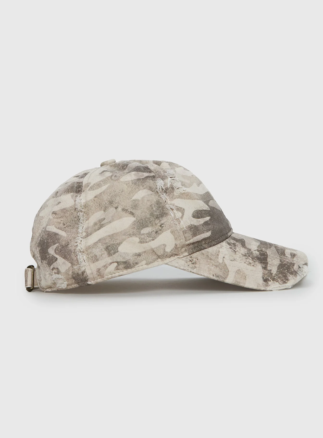 Wynston Distressed Cap Camo