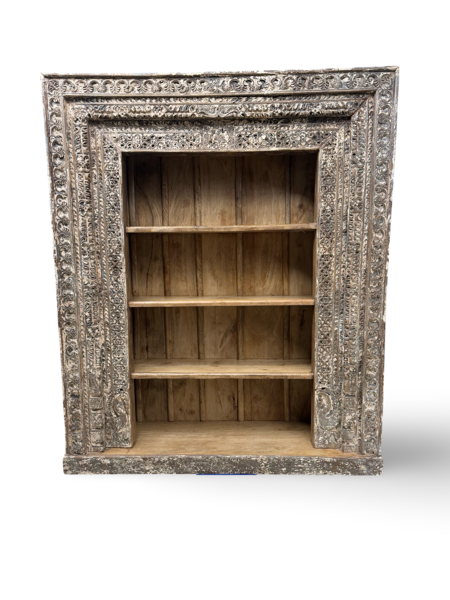 Boekenkast snijwerk uniek