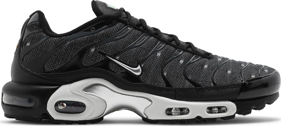 Air Max Plus SE  Black Chrome  DM7570-001 - Sneaker Replica Workshop