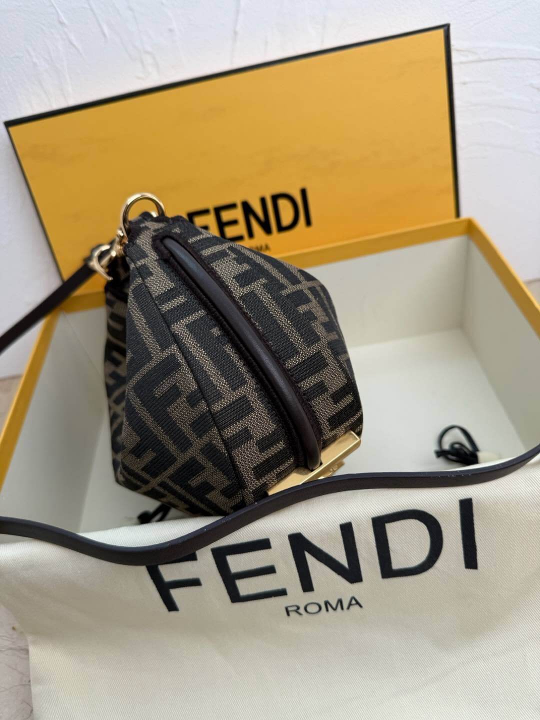 Fendigraphy Mini(HIGH-END GRADE) - Top Club