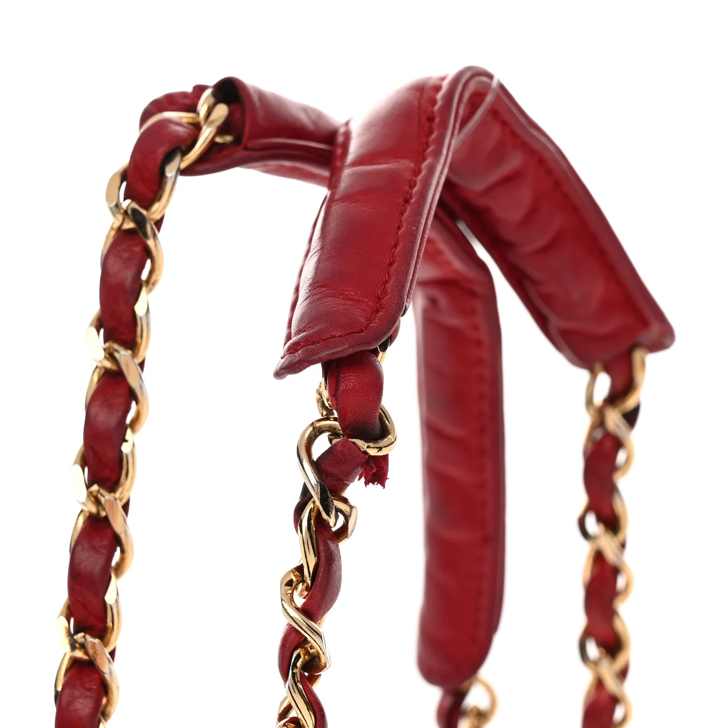 Lambskin Diamond Stitched CC Drawstring Shoulder Bag Red - Top Club