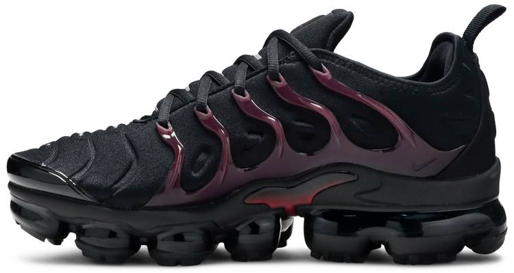 Air VaporMax Plus  Black Noble Red  924453-021 - Sneaker Replica Workshop