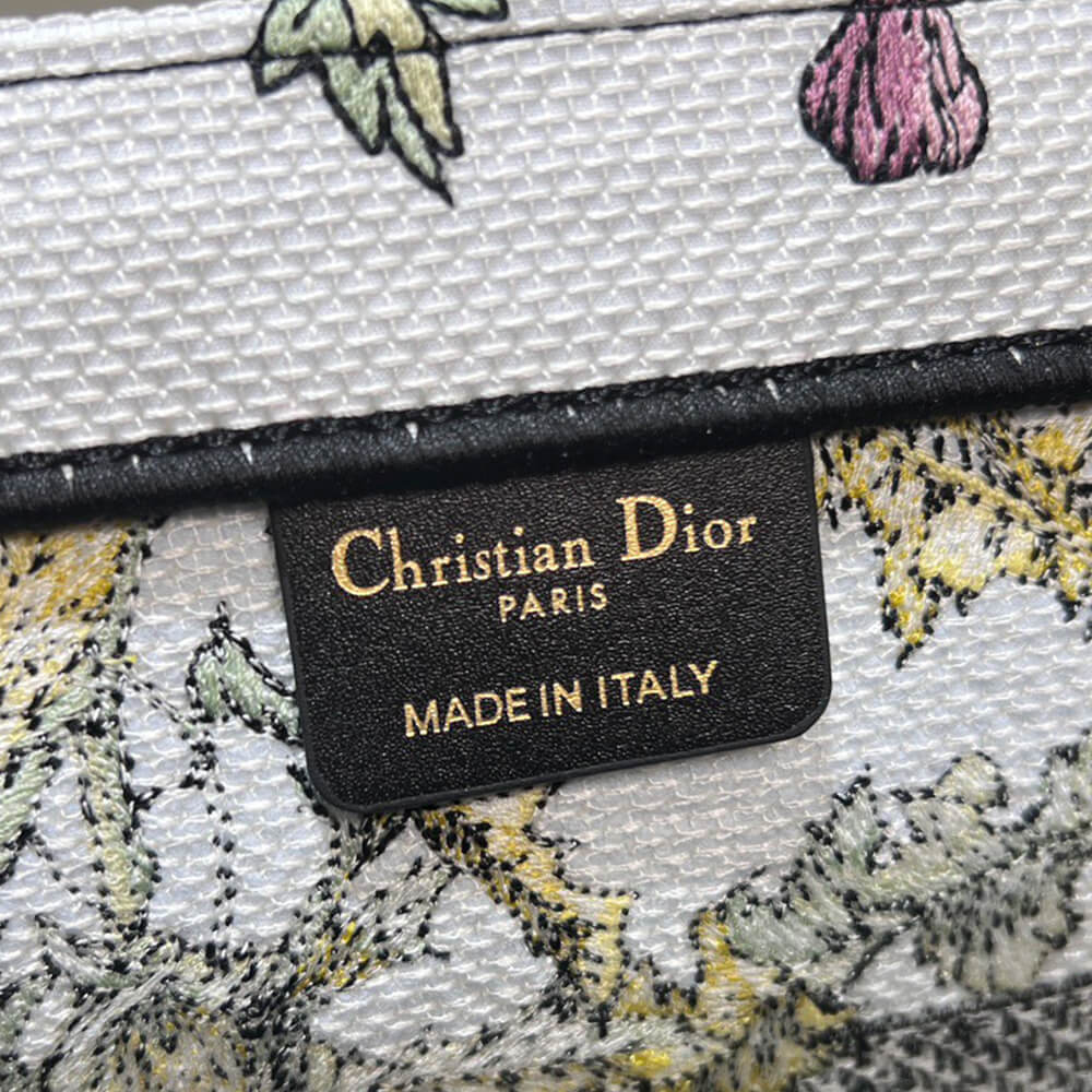 Medium Dior Book Tote - Top Club