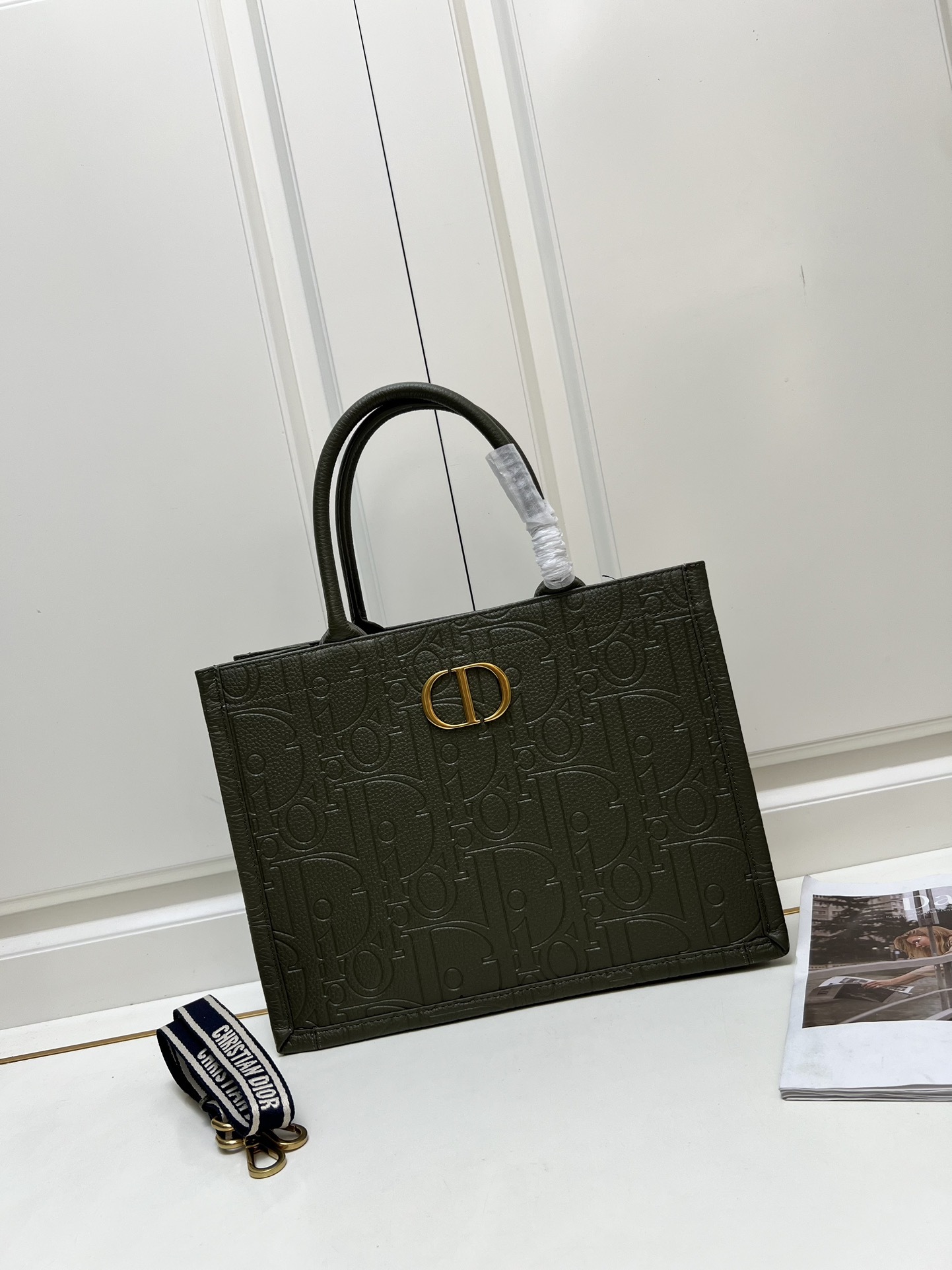 D new arrival book tote bag size: 36.5*28*17.5cm top quality - Top Club