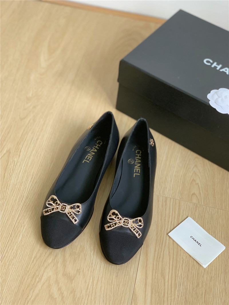 Chanel double C butterfly diamond buckle shoes - Sneaker Replica Workshop