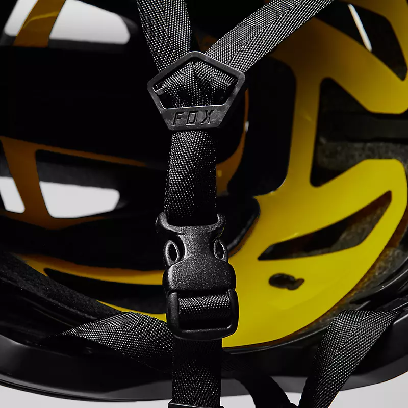 Speedframe Helm