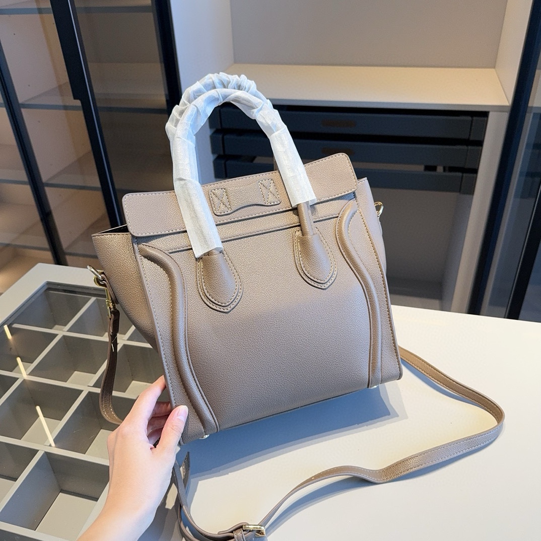 Ce new arrival tote bag size : 26 cm - Top Club