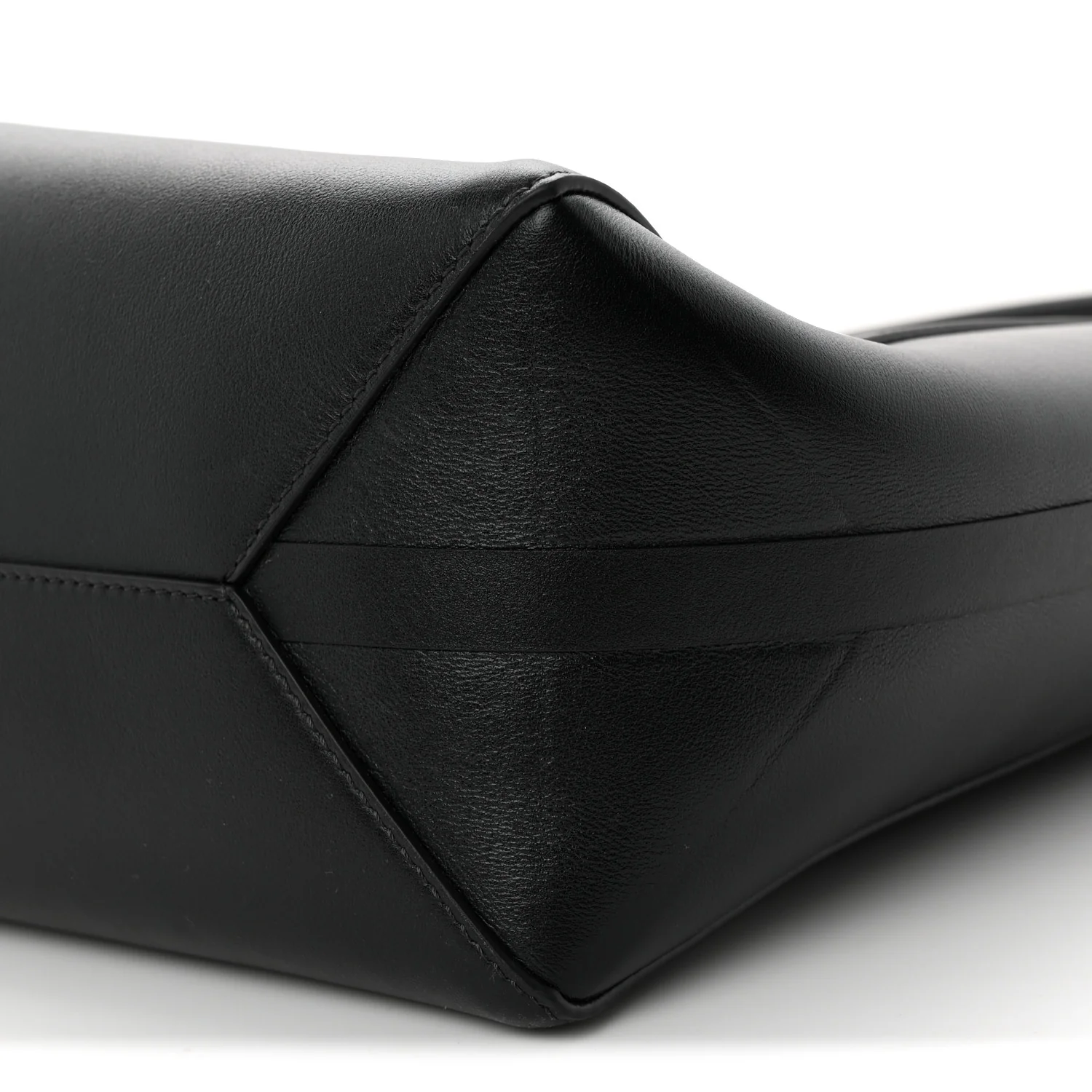 Calfskin Vlogo Medium Locker Tote Black - Top Club