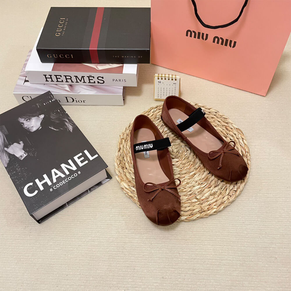 MiuMiu Satin ballerinas - Top Club