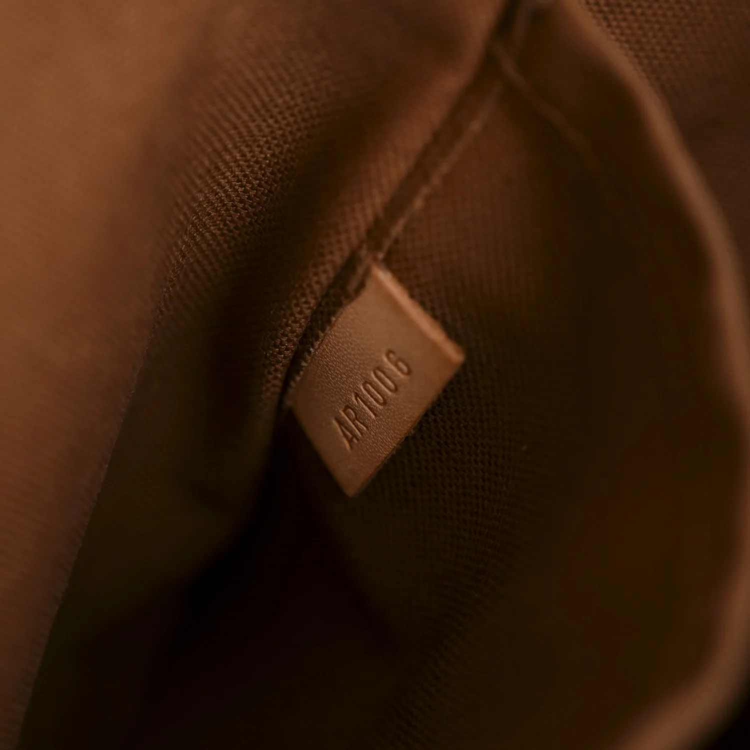 Monogram Lockit Horizontal - Top Club