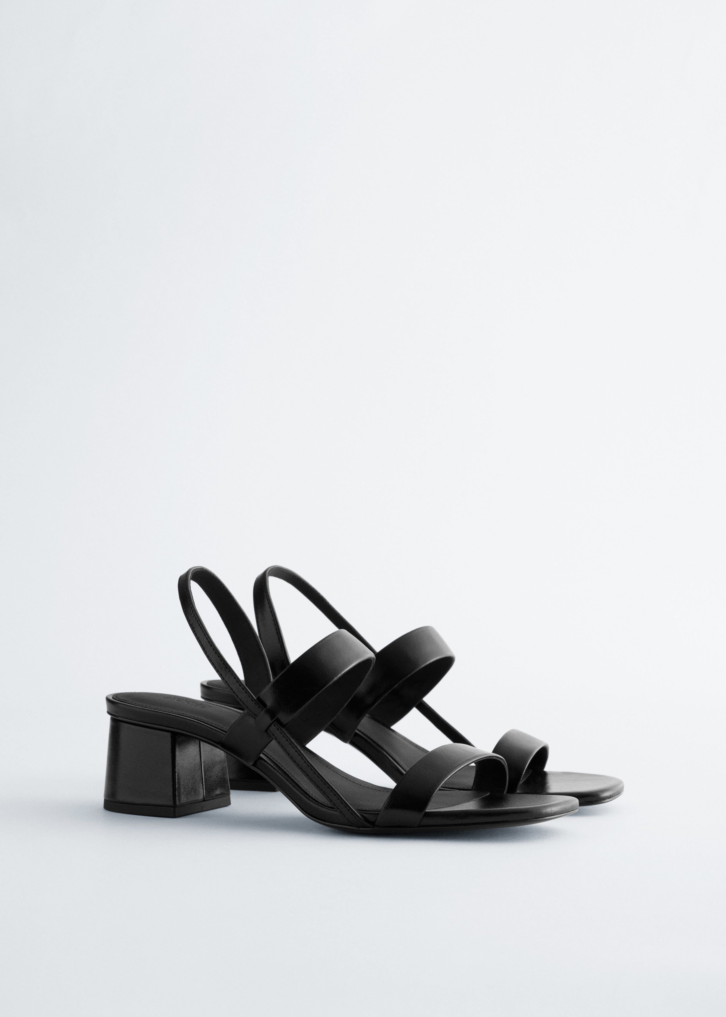 & Other Stories STRAPPY BLOCK HEEL SANDALS