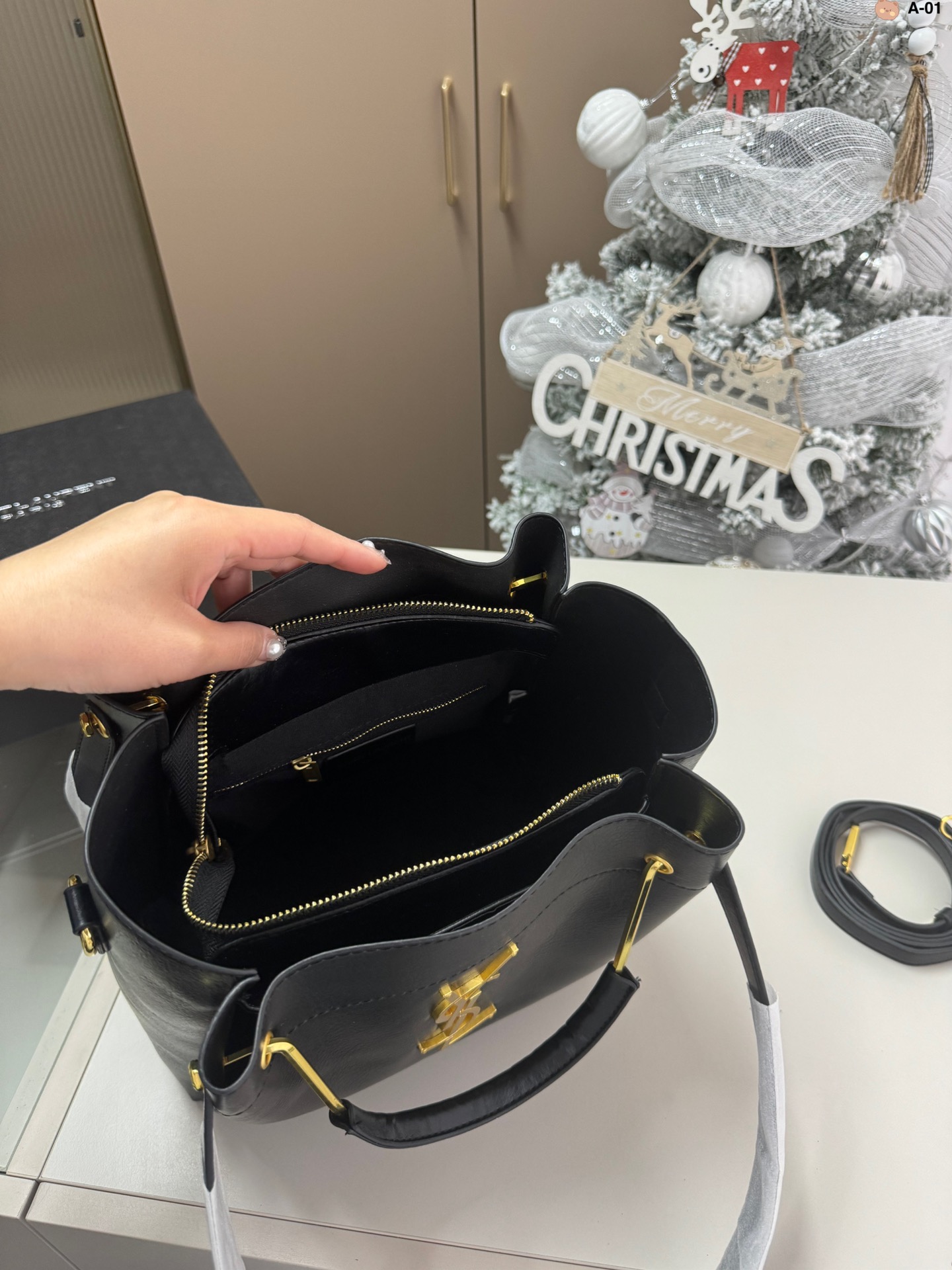 Y new arrival tote bag size: 26*12*27 cm - Top Club