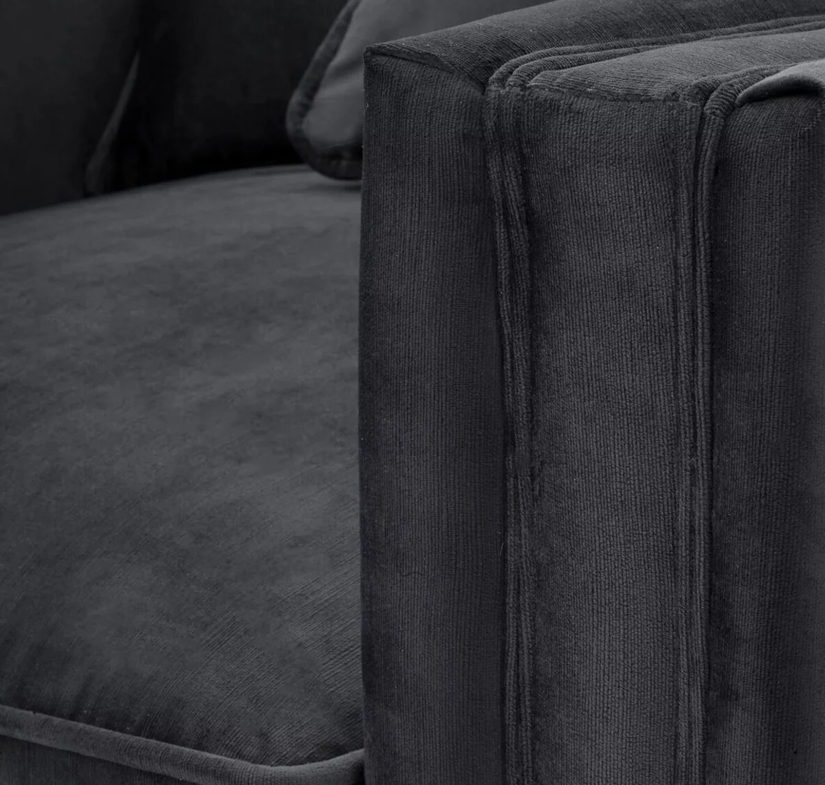 Luxury armchair with 2 cushions black 112 x 106 x H. 83 cm - living room armchair - hotel armchair - living room furniture - hotel furniture - luxury furniture - living room furnishings - luxury furnishings