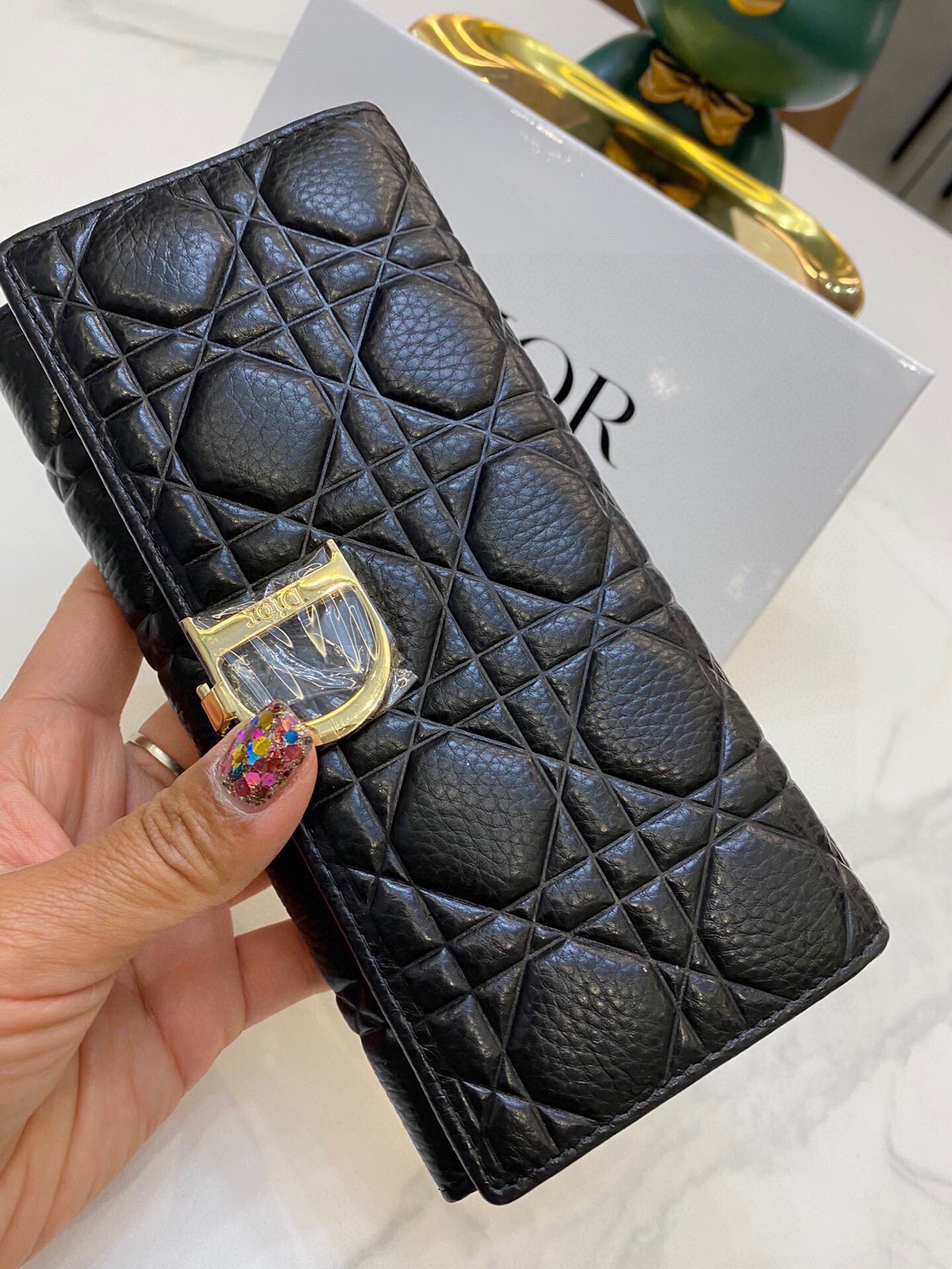 D new arrival women wallet size : 19 *10 cm - Top Club