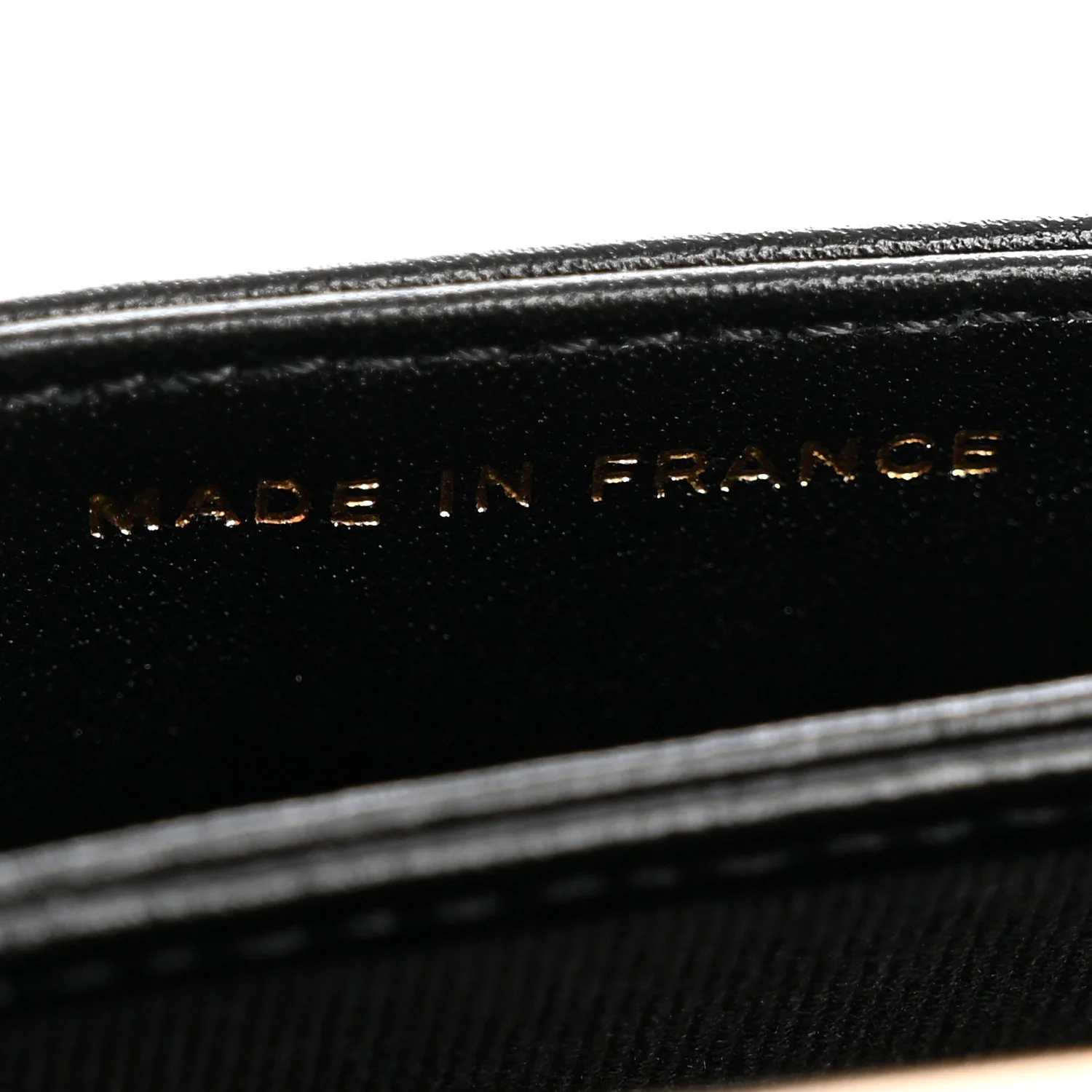 Metallic Calfskin Clutch With Chain Black Gold - Top Club