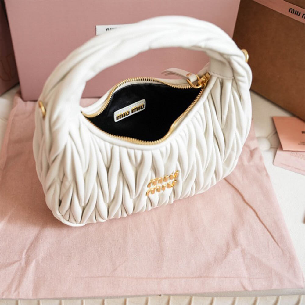 Small Wander matelasse nappa leather hobo bag(HIGH-END GRADE) - Top Club